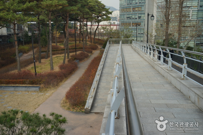 서울 구 러시아공사관 여행 추천 - 메고지고