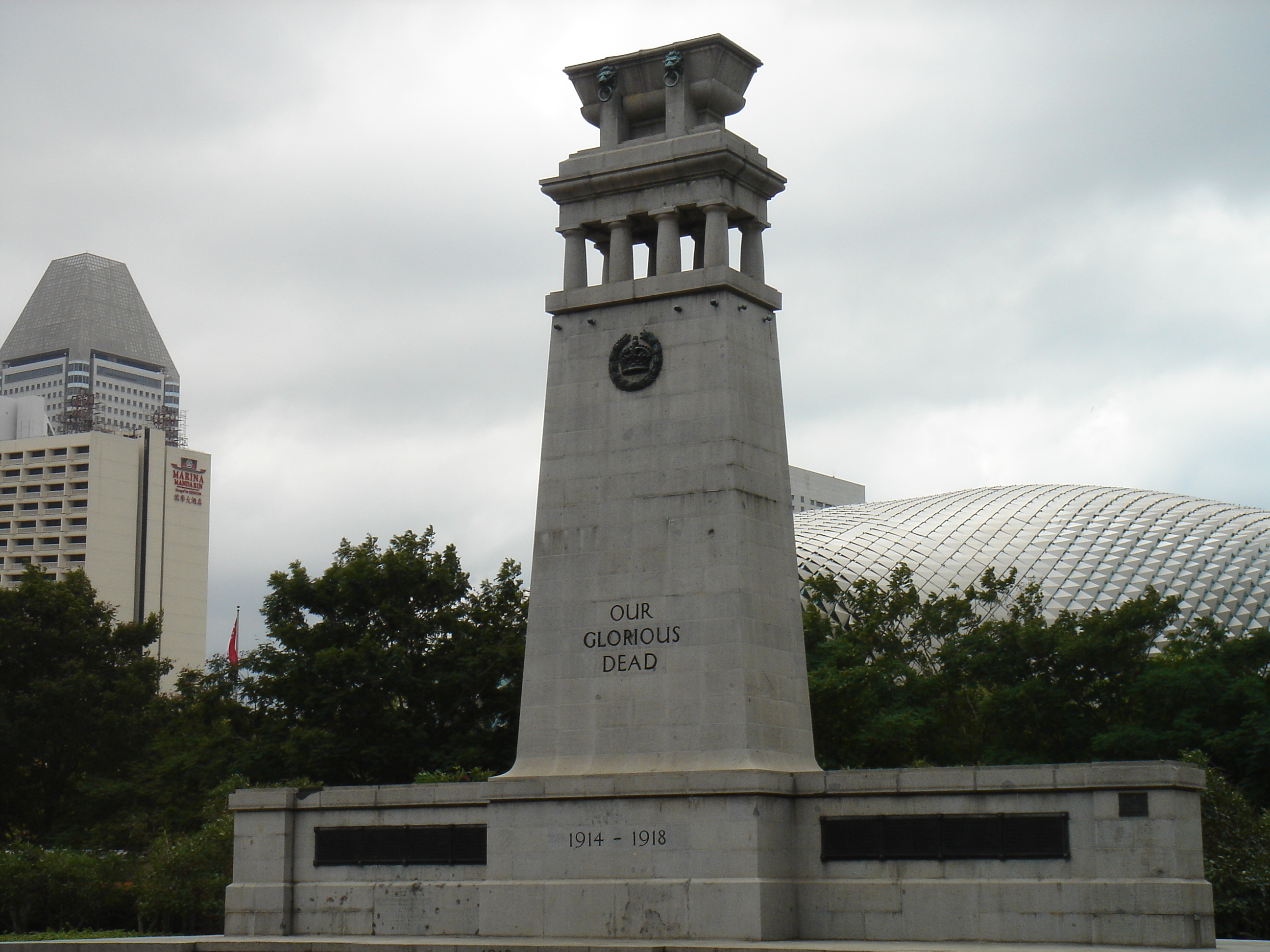 세노타프 (The Cenotaph - a Singapore War Memorial Landmark) 여행 추천 - 로드트립