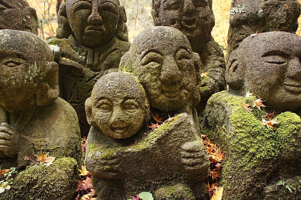 오타기넨부쓰지 (愛宕念仏寺) 여행 추천 - 로드트립