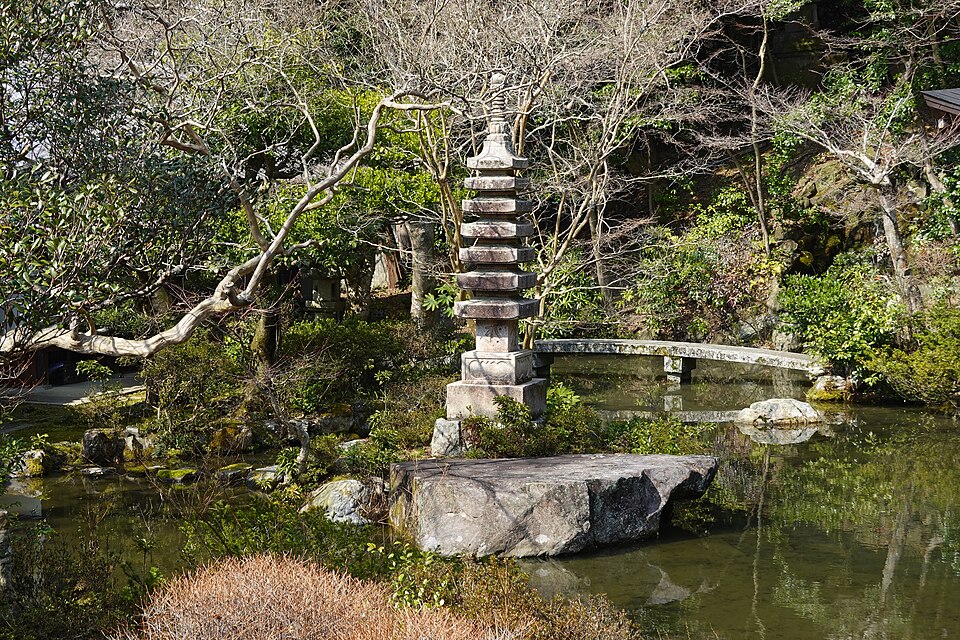 비샤몬도 (毘沙門堂門跡)