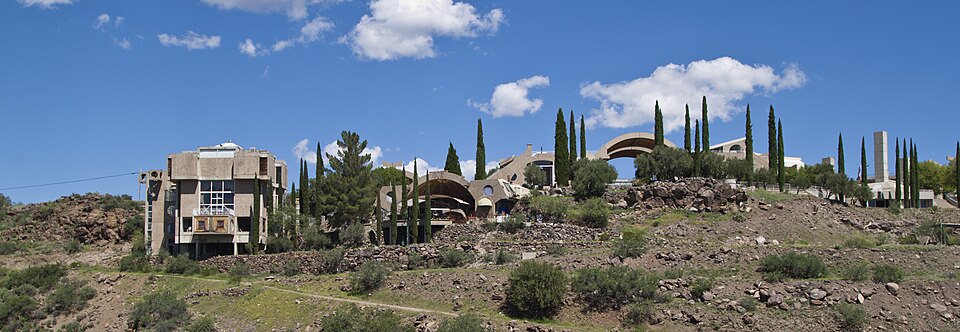 아르코산티 (Arcosanti) 여행 추천 - 로드트립