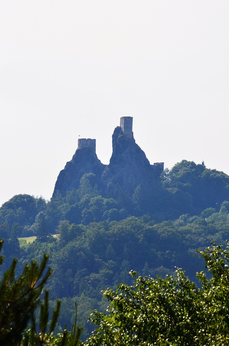 트로스키 성 (Trosky Castle) 여행 추천 - 로드트립