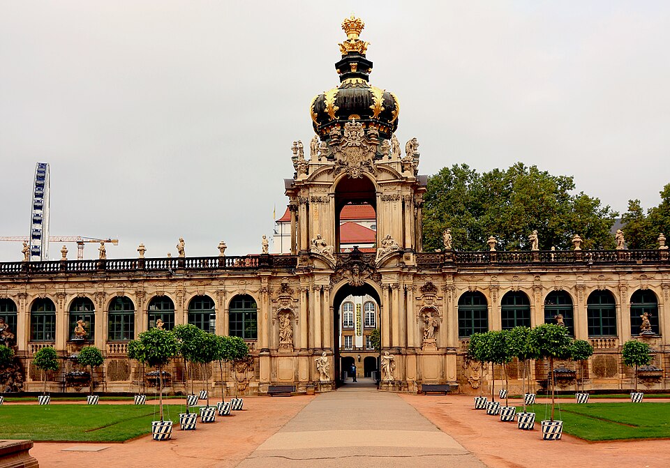 드레스덴 츠빙거 궁전 (Dresdner Zwinger) 여행 추천 - 로드트립