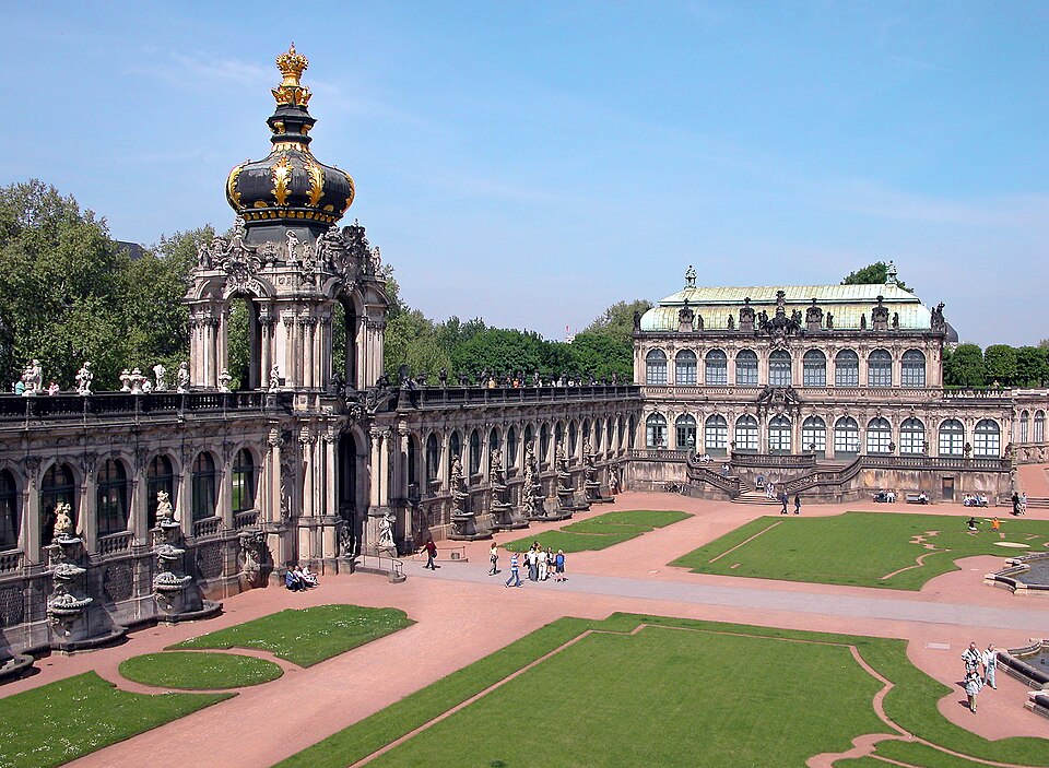 드레스덴 츠빙거 궁전 (Dresdner Zwinger) 여행 추천 - 로드트립