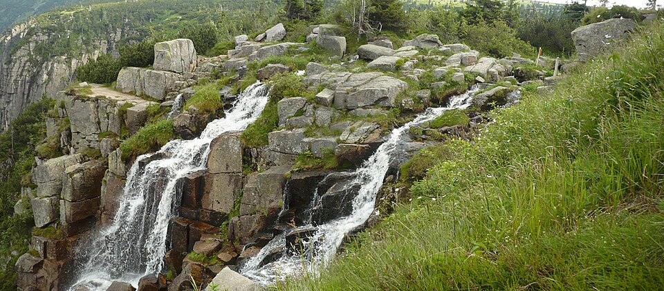 판차바 폭포 (Pančava Waterfall) 여행 추천 - 로드트립