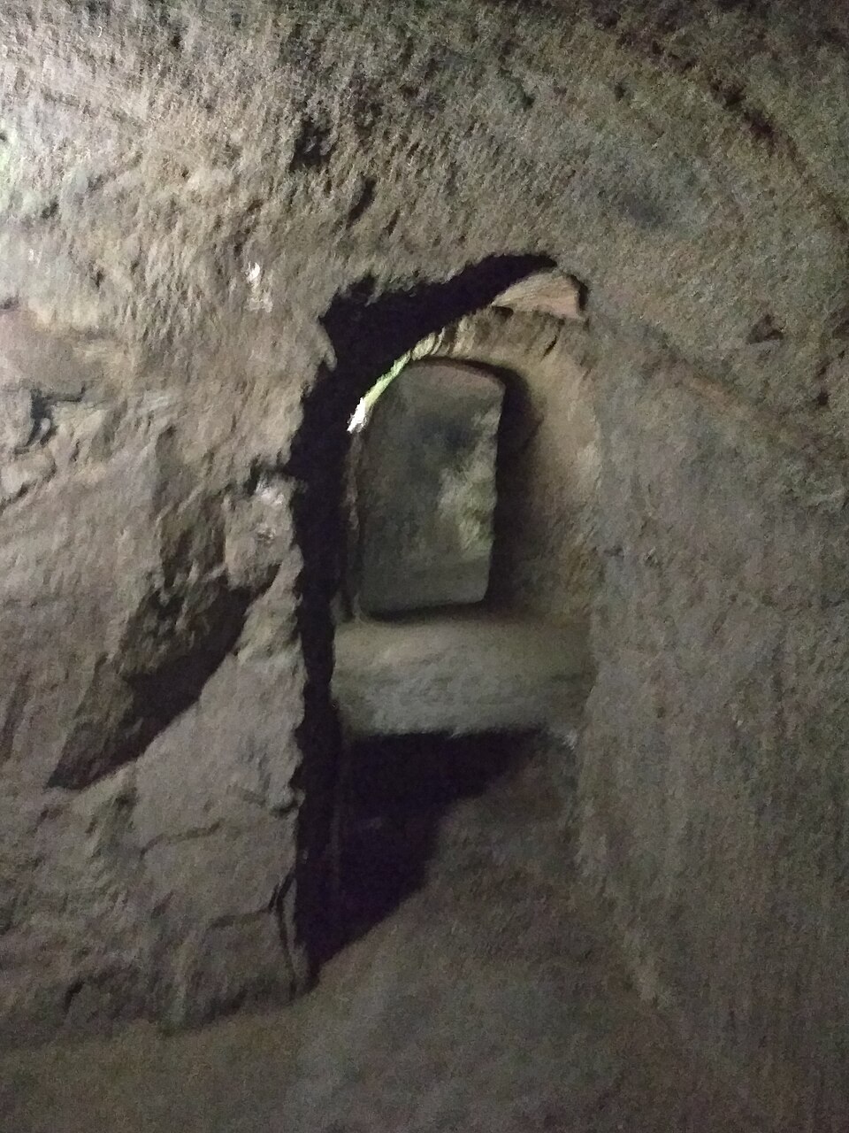 즈노이모 역사 지하미로 (Znojmo Underground Labyrinth) 여행 추천 - 로드트립