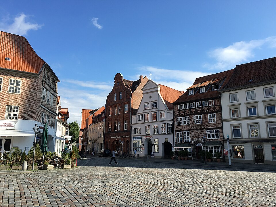 뤼네부르크 암 잔데 역사광장 (Am Sande Lüneburg) 여행 추천 - 로드트립
