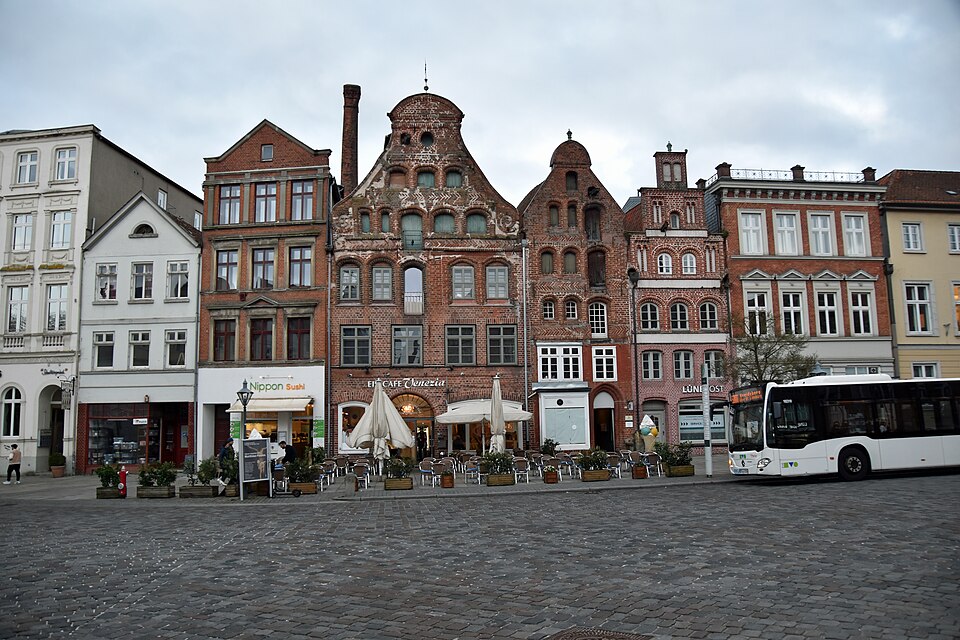 뤼네부르크 암 잔데 역사광장 (Am Sande Lüneburg) 여행 추천 - 로드트립