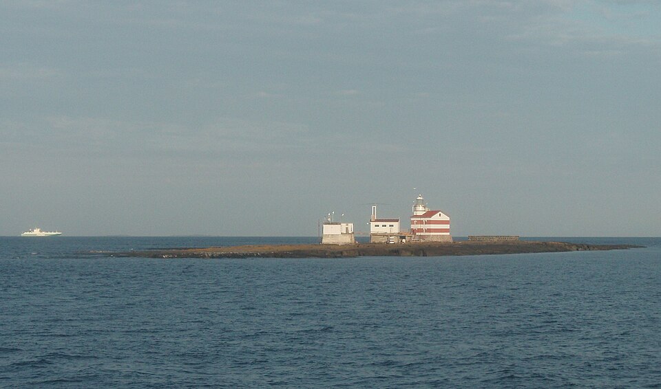 메르케트 등대섬 (Märket Lighthouse)