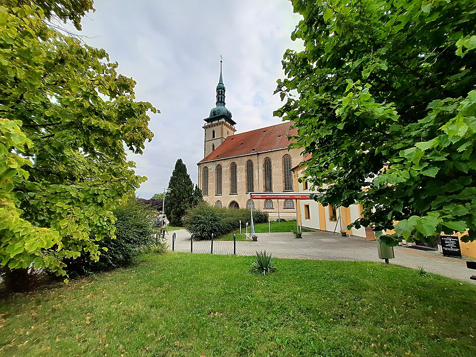 모스트 성모승천교회 (Church of the Assumption of the Virgin Mary in Most) 여행 추천 - 로드트립