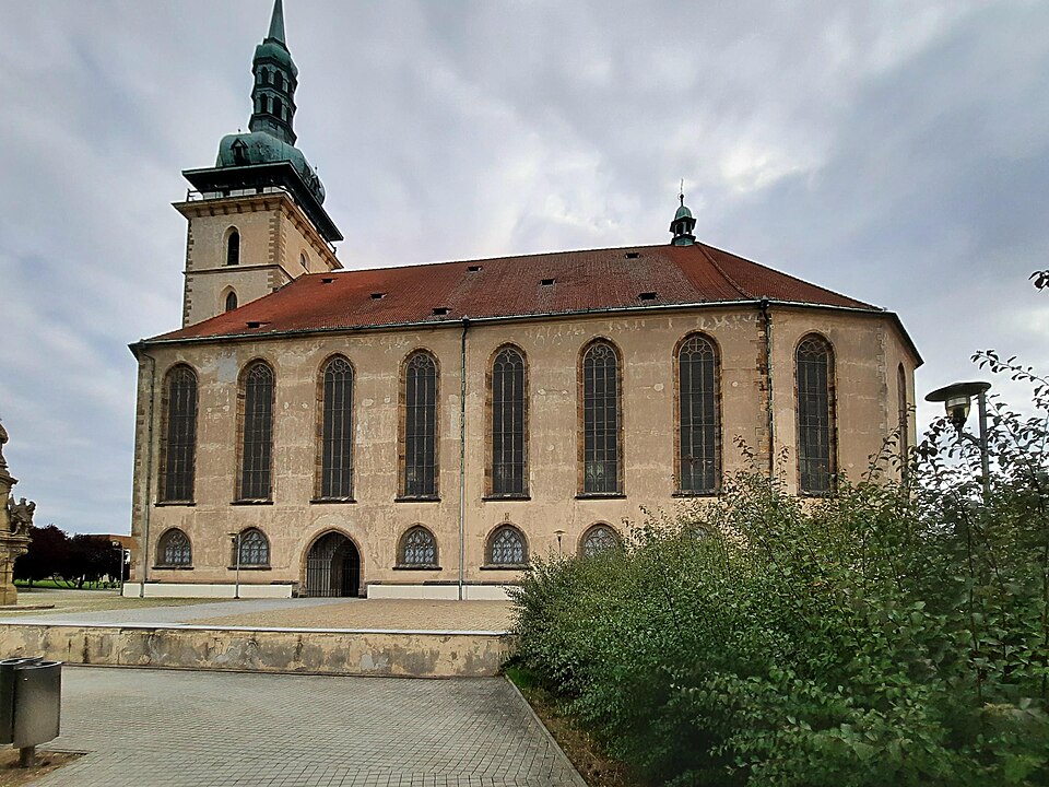모스트 성모승천교회 (Church of the Assumption of the Virgin Mary in Most) 여행 추천 - 로드트립
