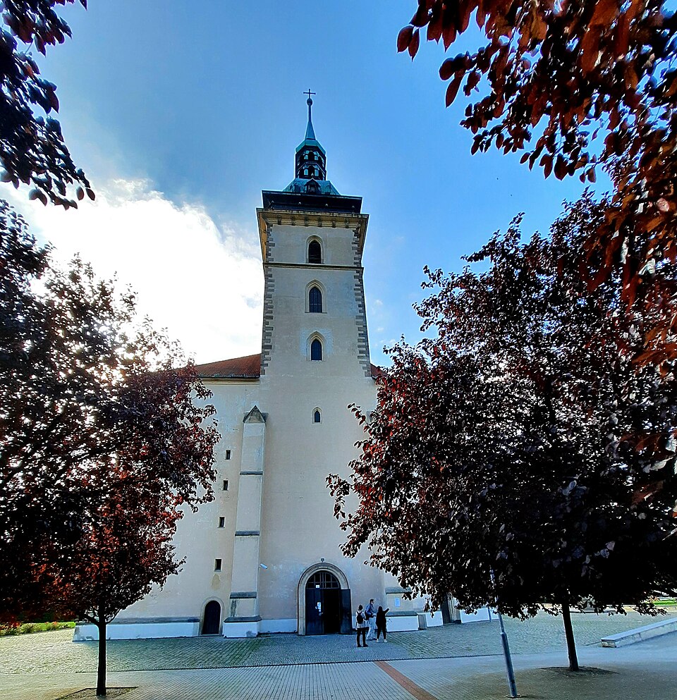 모스트 성모승천교회 (Church of the Assumption of the Virgin Mary in Most) 여행 추천 - 로드트립