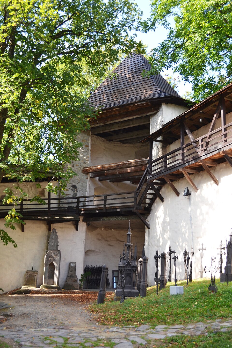반스카슈티아브니차 옛 성 박물관 (Old Castle Museum, Banská Štiavnica) 여행 추천 - 로드트립