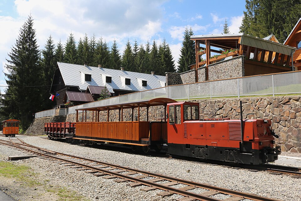 오라바 산림철도 (Orava Forest Railway) 여행 추천 - 로드트립