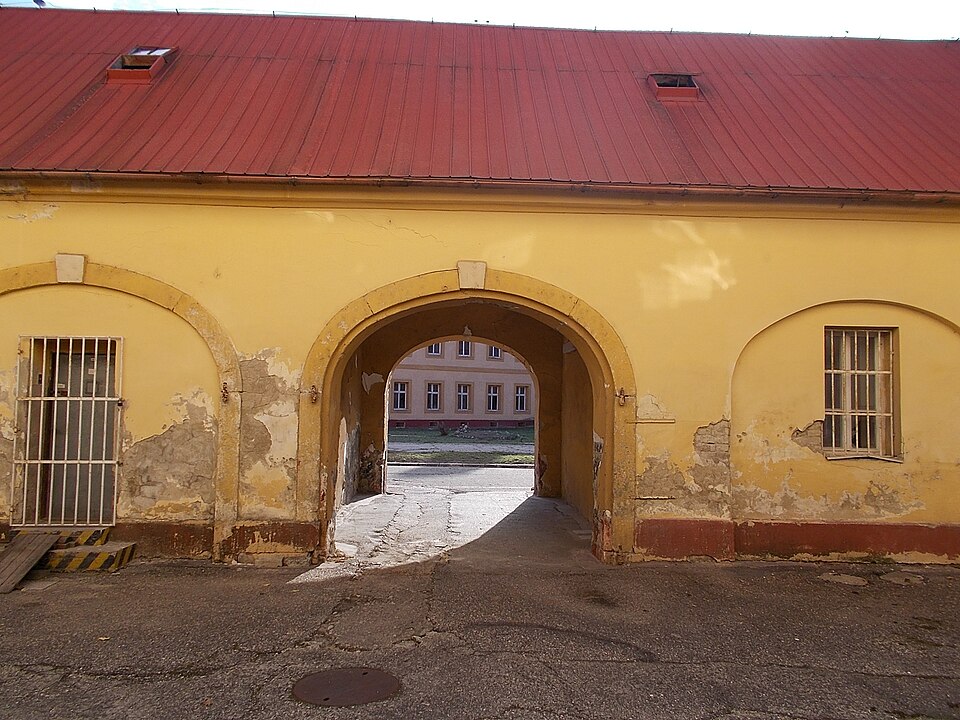 코마르노 구·신 요새 (Komárno Fortress · Komárňanská pevnosť) 여행 추천 - 로드트립