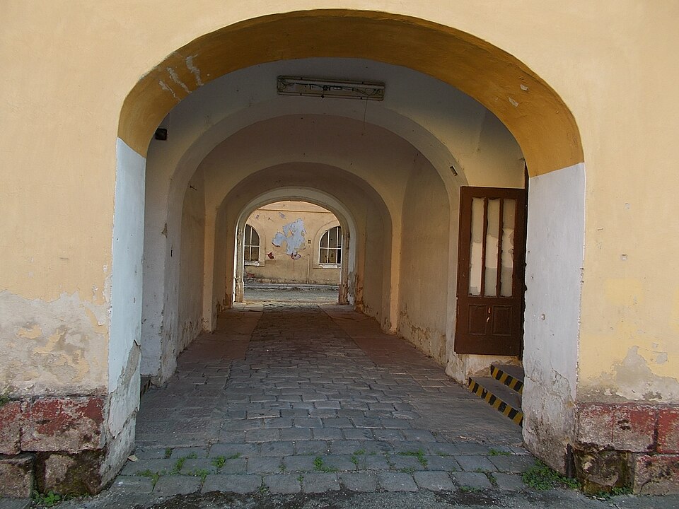 코마르노 구·신 요새 (Komárno Fortress · Komárňanská pevnosť) 여행 추천 - 로드트립