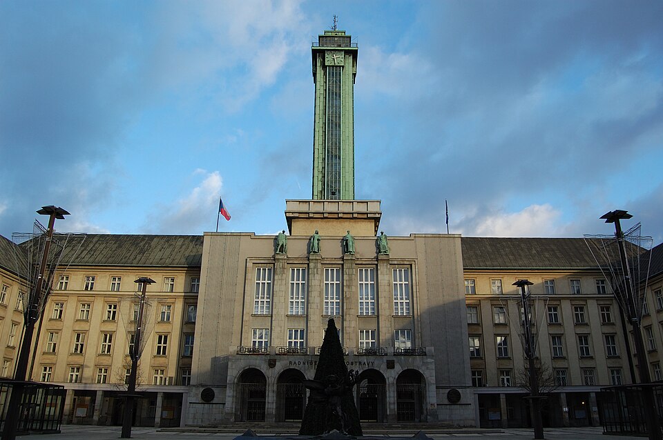 오스트라바 신시청사 전망탑 (Vyhlídková věž Nové radnice Ostrava) 여행 추천 - 로드트립