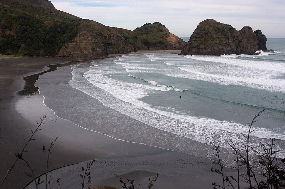 피하 해변 (Piha Beach) 여행 추천 - 로드트립