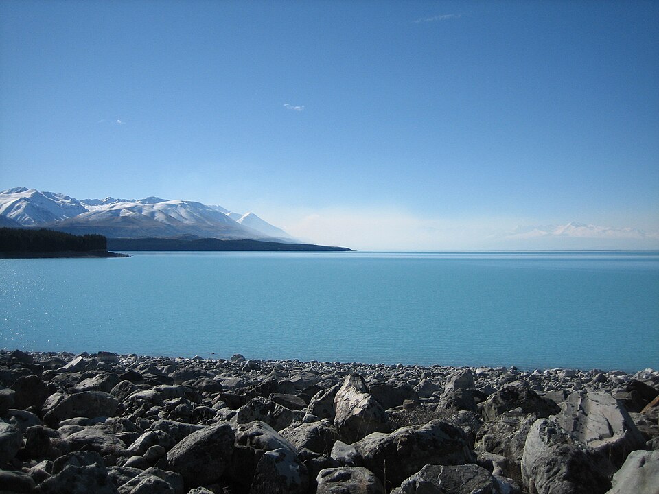 푸카키 호수 남쪽 전망지 (Lake Pūkaki Southern Lookout) 여행 추천 - 로드트립
