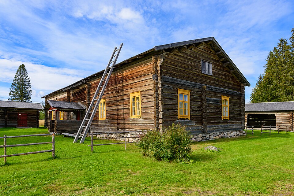 피엔매키 전통농가 야외박물관 (Pienmäki Farm Buildings Museum) 여행 추천 - 로드트립