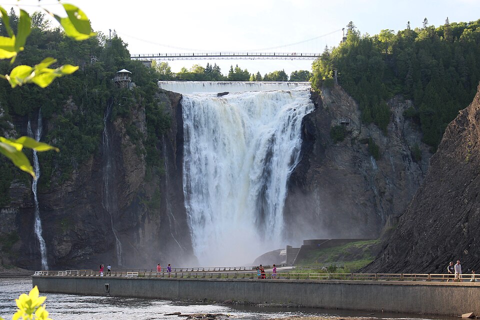 몽모랑시 폭포 공원 (Parc de la Chute-Montmorency) 여행 추천 - 로드트립