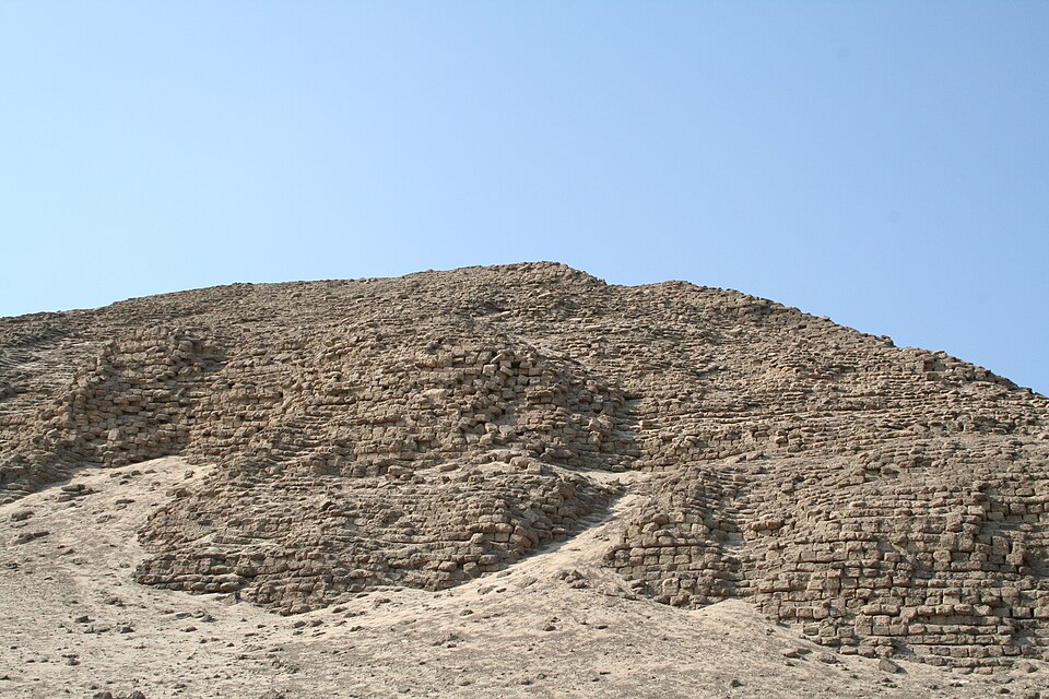 하와라 피라미드 (Hawara Pyramid of Amenemhat III) 여행 추천 - 로드트립