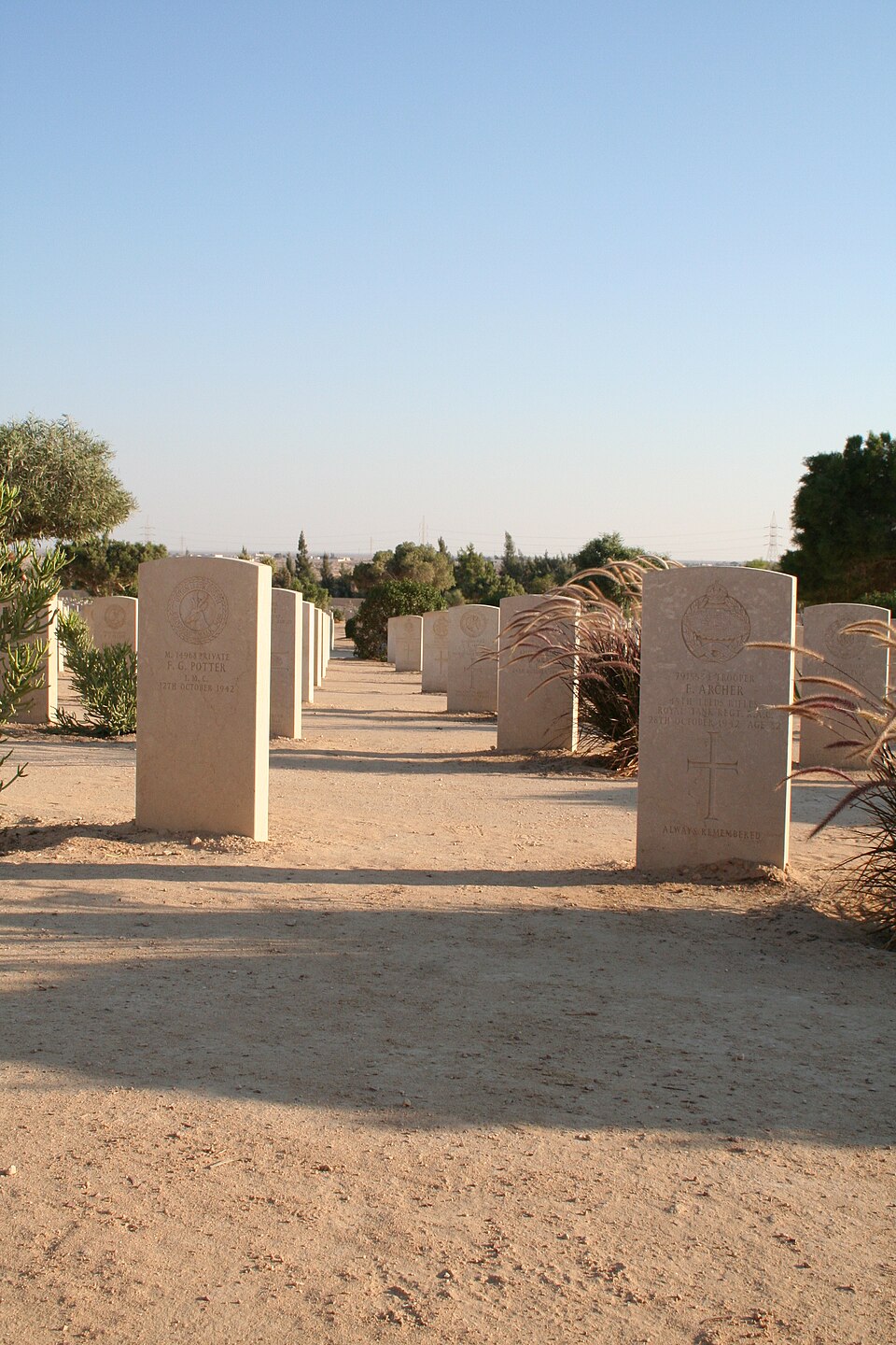 엘 알라메인 영연방 전쟁묘지 (El Alamein War Cemetery) 여행 추천 - 로드트립