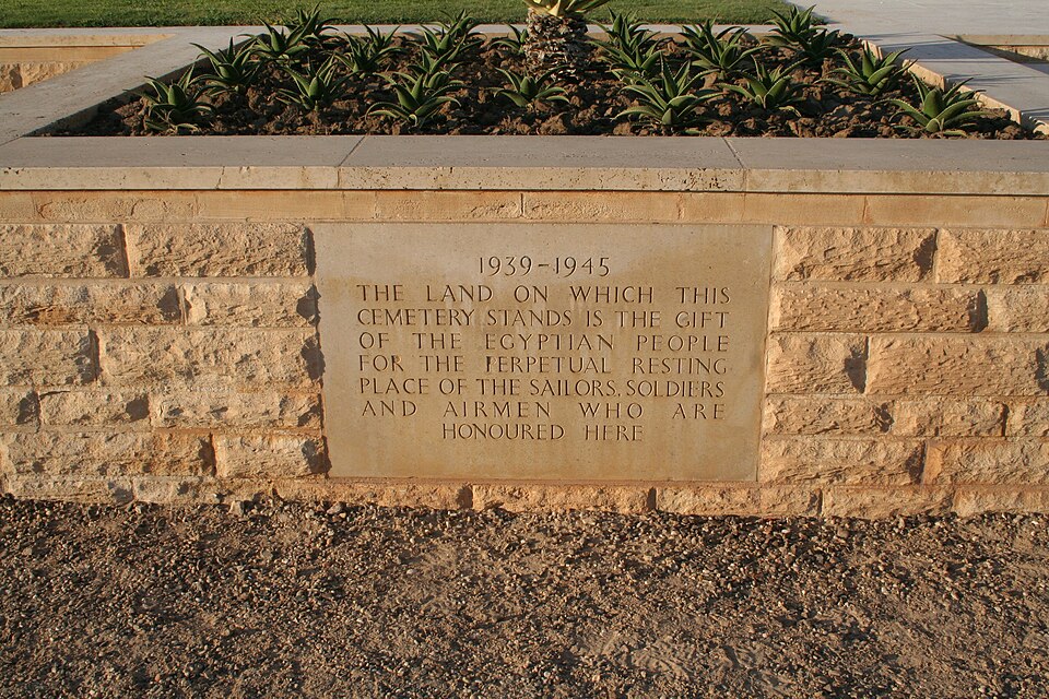 엘 알라메인 영연방 전쟁묘지 (El Alamein War Cemetery) 여행 추천 - 로드트립