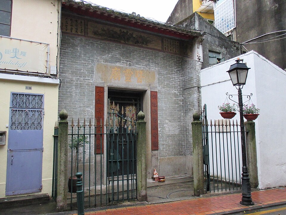 타이파 이렝 사원 (I Leng Temple) 여행 추천 - 로드트립