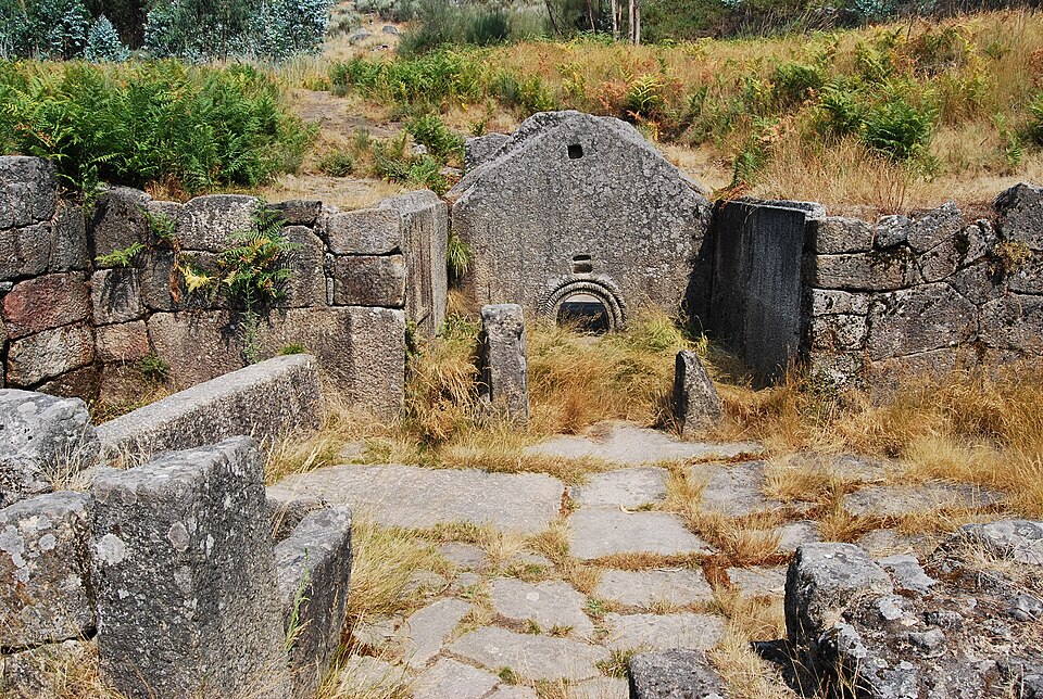 산핀스 고대 요새 취락 (Citânia de Sanfins) 여행 추천 - 로드트립