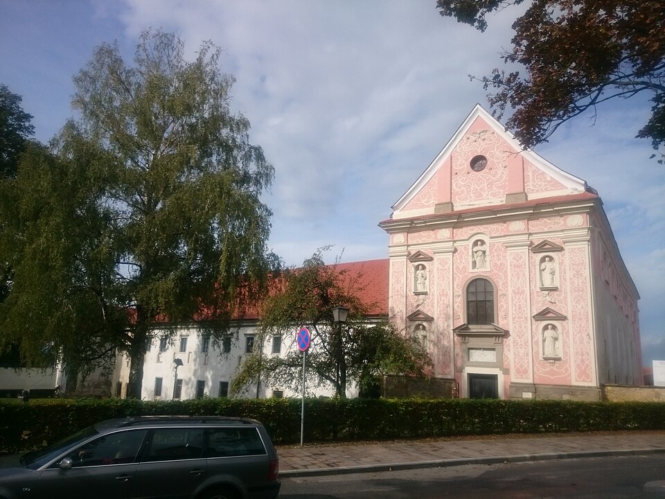 프투이 도미니코 수도원 (Dominican Monastery of Ptuj) 여행 추천 - 로드트립
