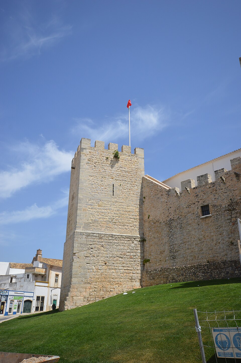 룰레 성·시립박물관 (Castelo de Loulé – Museu Municipal de Loulé) 여행 추천 - 로드트립