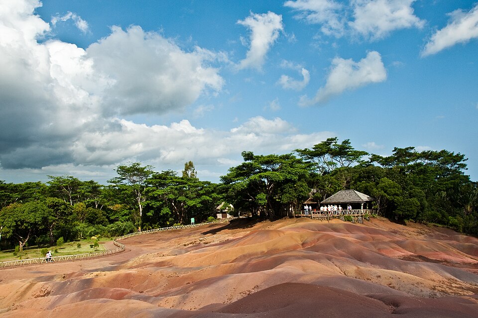 샤마렐 세븐 컬러드 어스 지오파크 (Chamarel 7 Coloured Earth Geopark) 여행 추천 - 로드트립