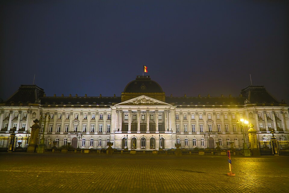 브뤼셀 왕궁 (Royal Palace of Brussels) 여행 추천 - 로드트립