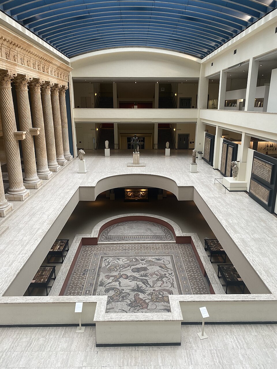 예술·역사박물관 (Art & History Museum) 여행 추천 - 로드트립