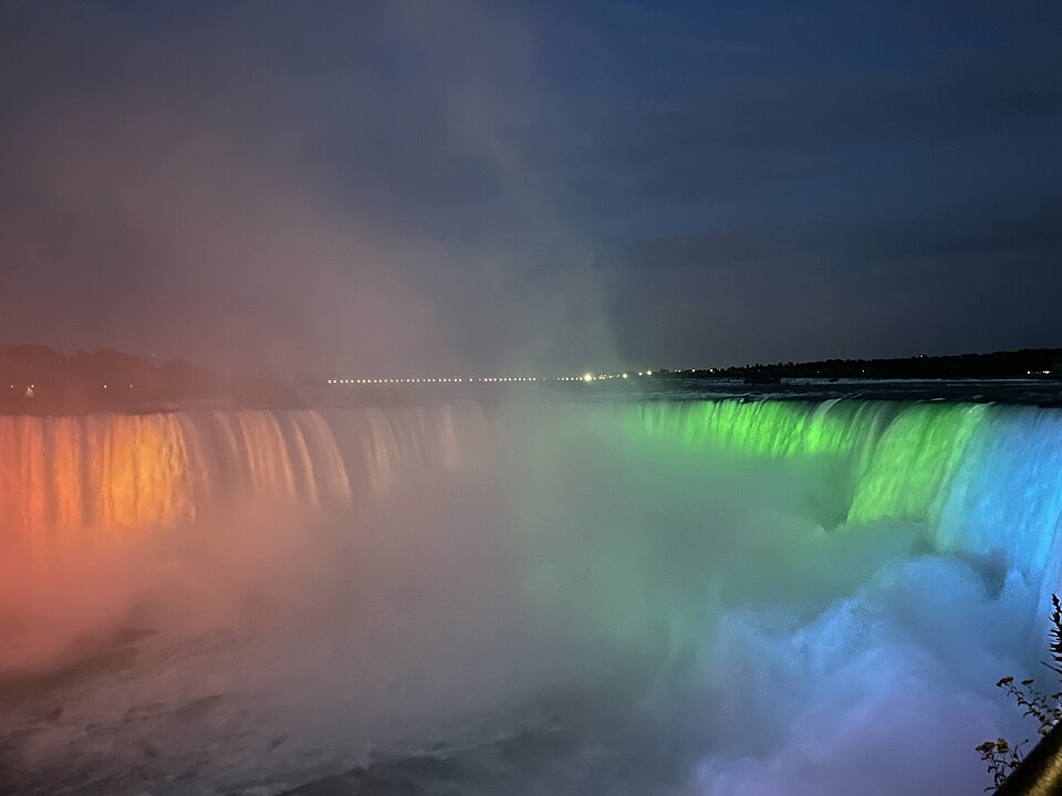 나이아가라 폭포 (Niagara Falls) 여행 추천 - 로드트립