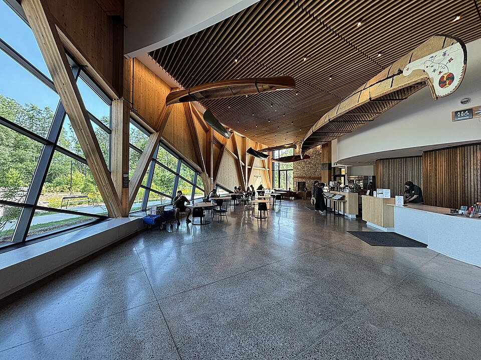 캐나다 카누 박물관 (The Canadian Canoe Museum) 여행 추천 - 로드트립