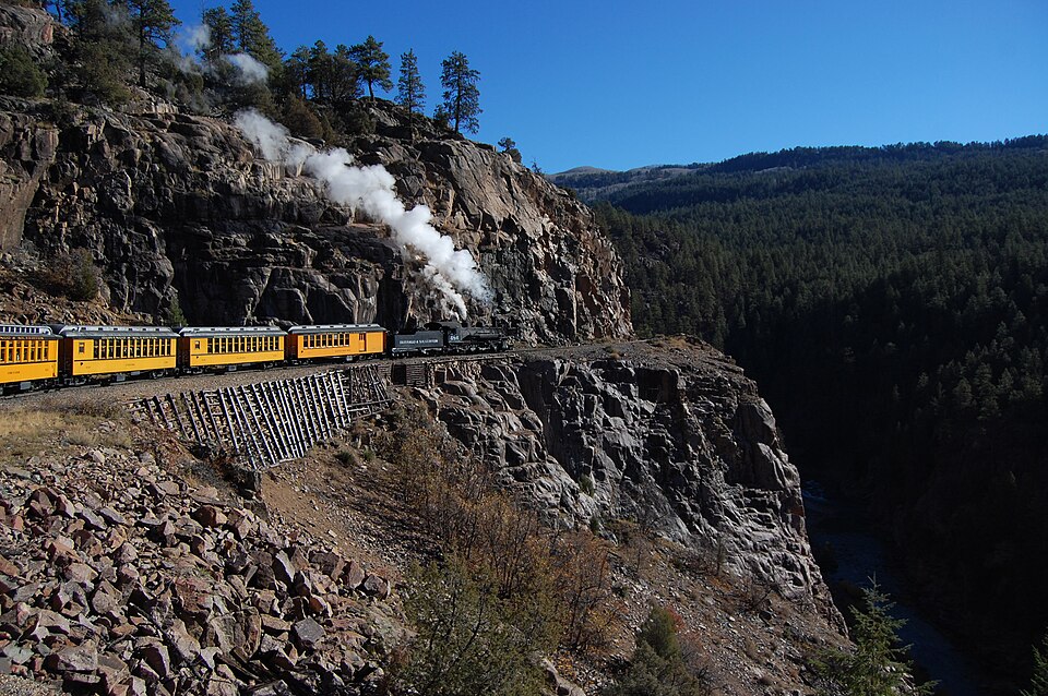 듀랭고·실버턴 협궤철도 (Durango & Silverton Narrow Gauge Railroad) 여행 추천 - 로드트립