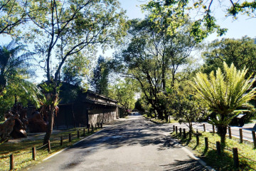 鳳凰山莊(賽斯村) 여행 추천 - 메고지고