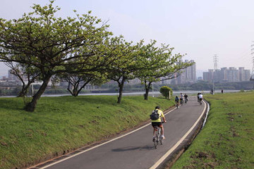 중허 공룡 공원 여행 추천 - 메고지고
