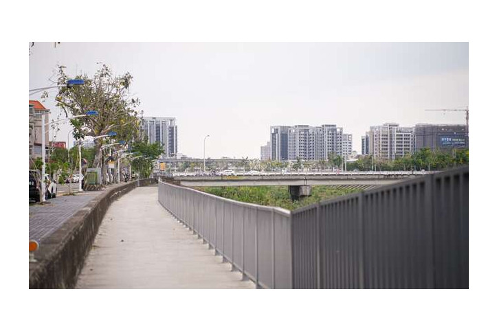 한시 친수성 자전거 도로 여행 추천 - 메고지고