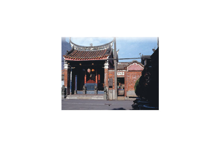 루캉 펑산 사원 여행 추천 - 메고지고