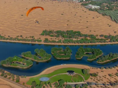 파라모터 사막 모험 (Paramotor Desert Adventure) 여행 추천 - 로드트립