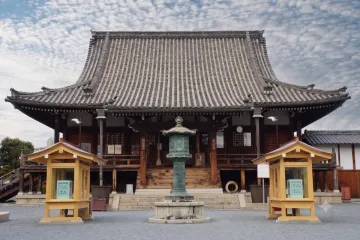 바쇼의 비석 (다마가와의 마을) 여행 추천 - 메고지고