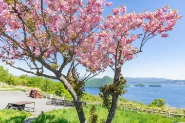 도야코 구룻토 조각공원 여행 추천 - 메고지고