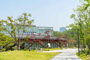 수원체육문화센터 여행 추천 - 메고지고
