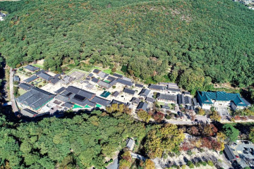 통도사 자장암 여행 추천 - 메고지고