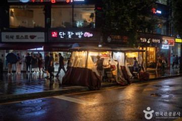 전태일기념관 여행 추천 - 메고지고
