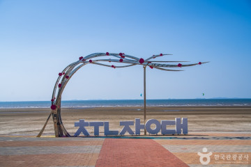 춘장대오토캠핑장 여행 추천 - 메고지고