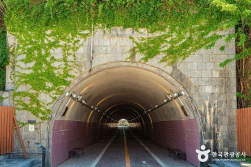 월명공원 여행 추천 - 메고지고